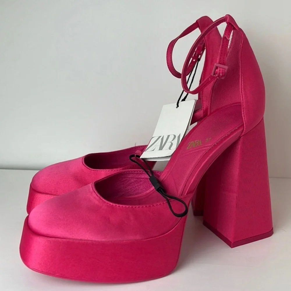 ZARA‎ HEELED PLATFORM SHOES